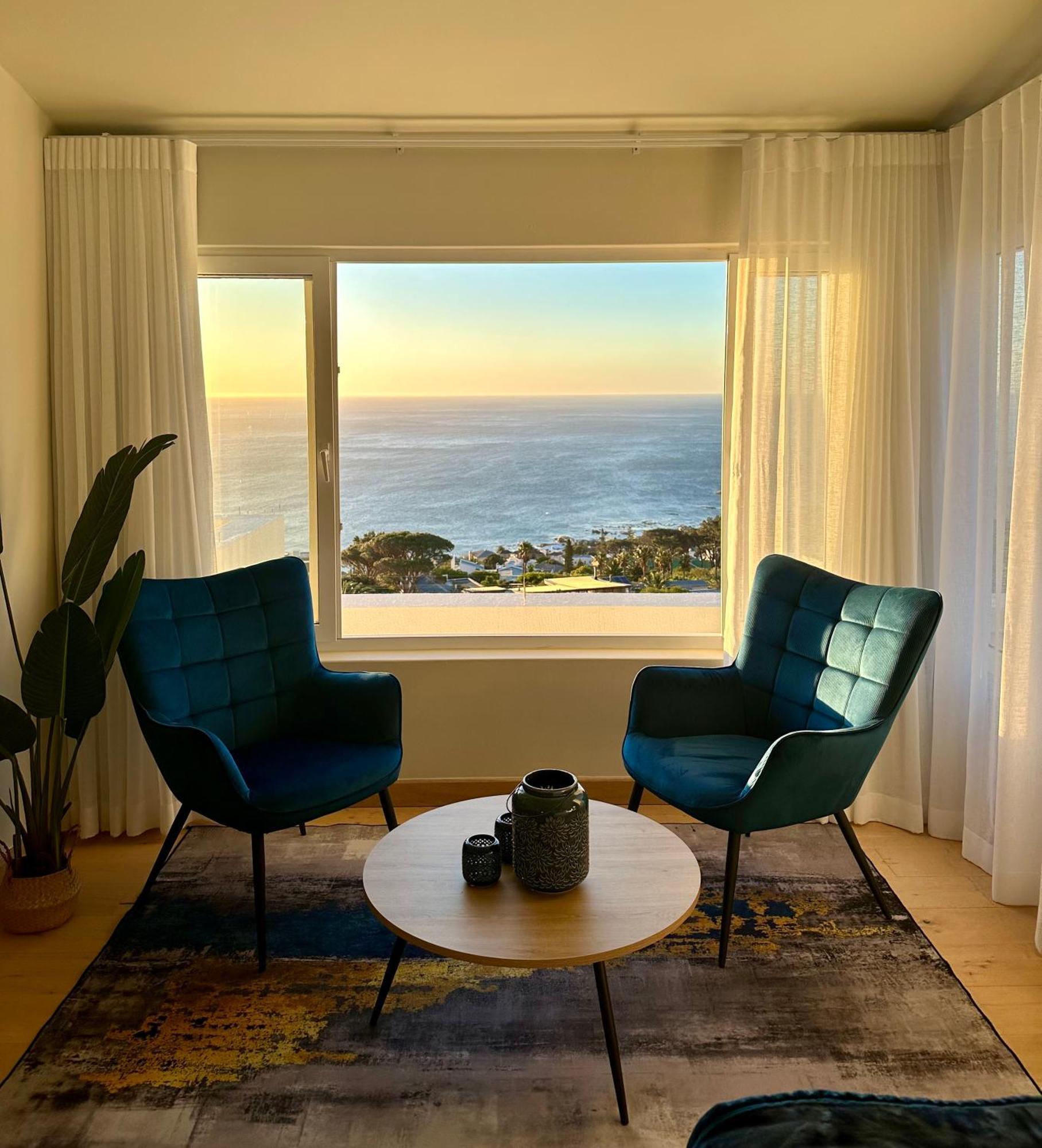 Bay Reflections Camps Bay Luxury Serviced Apartments Kaapstad Buitenkant foto
