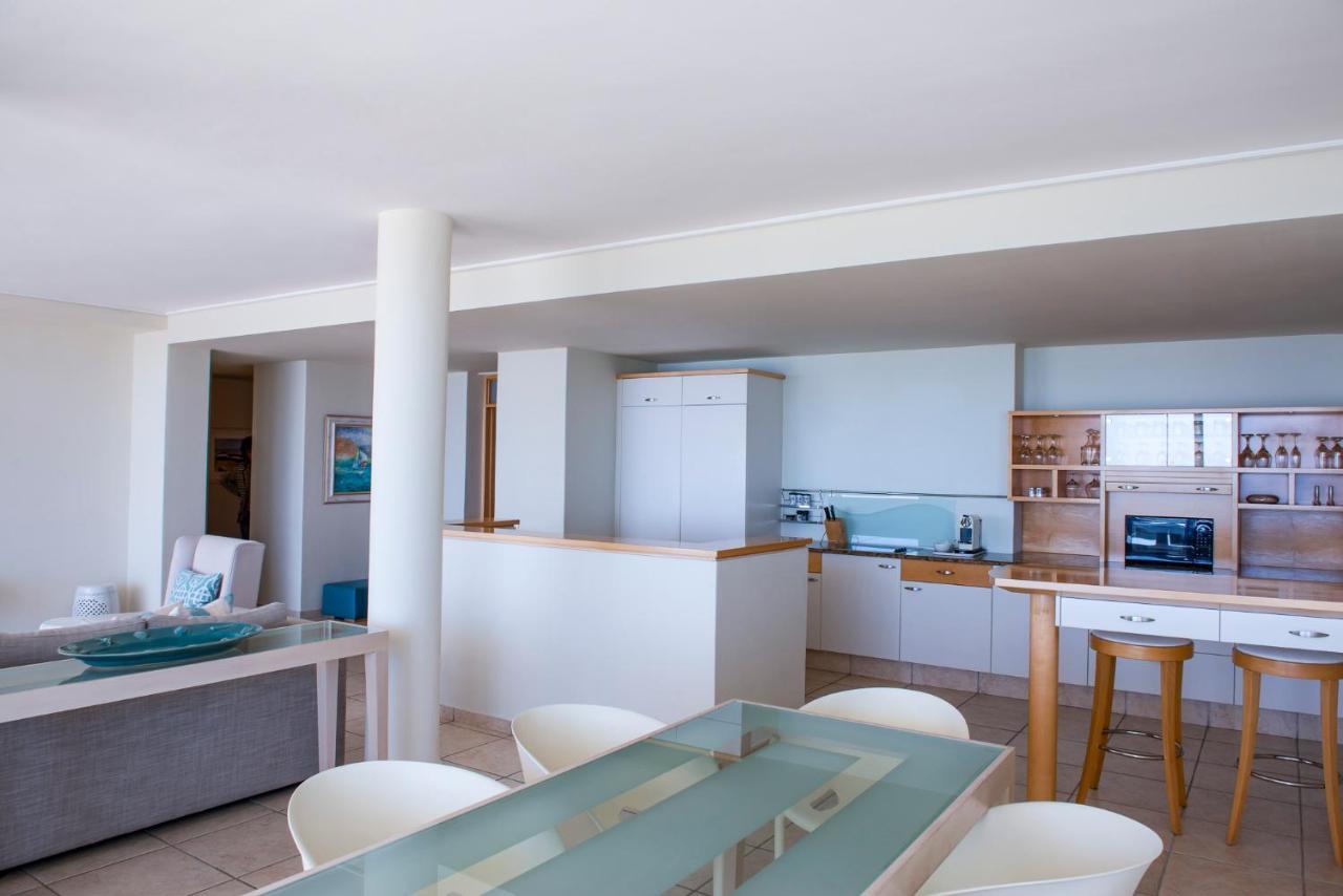 Bay Reflections Camps Bay Luxury Serviced Apartments Kaapstad Buitenkant foto