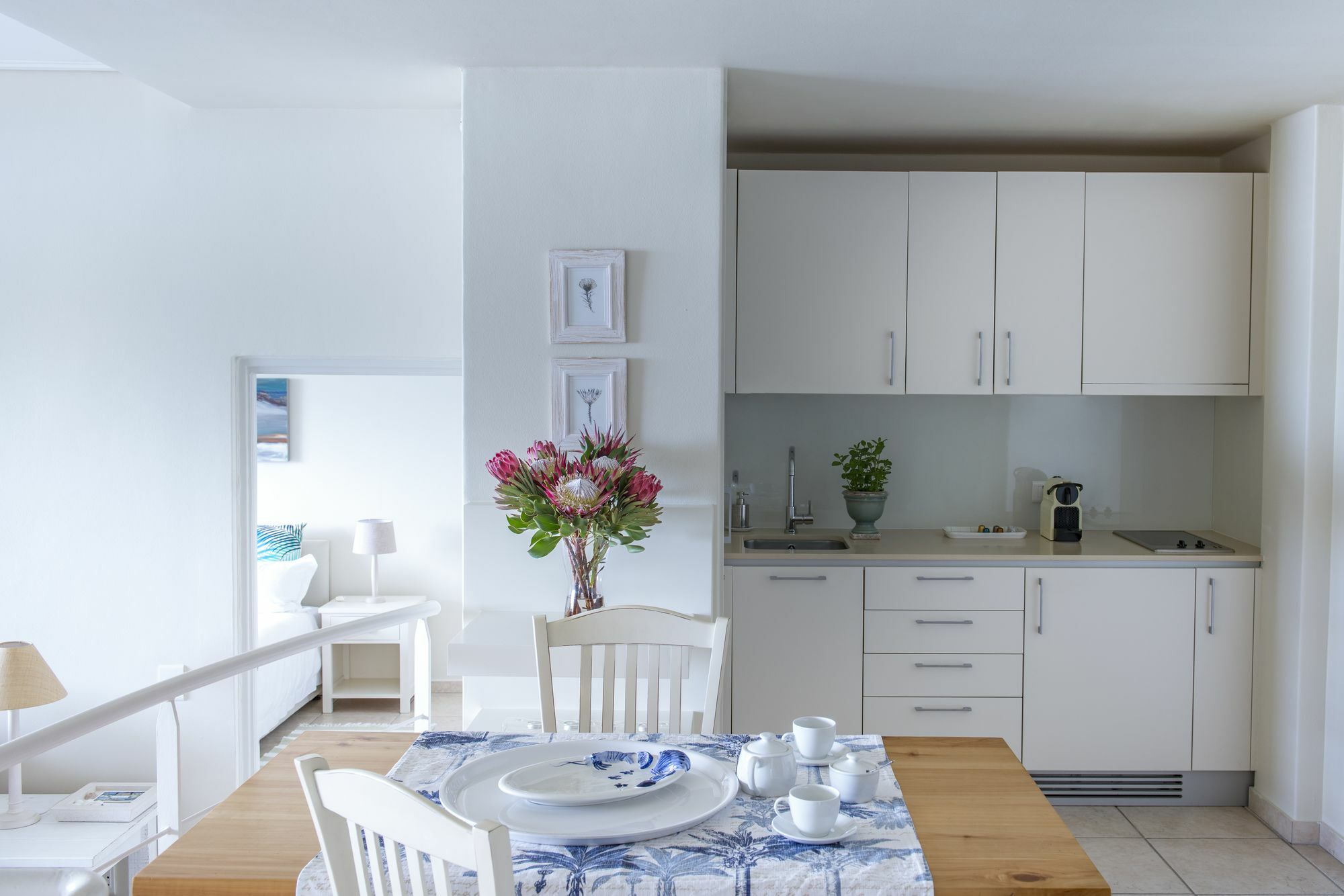 Bay Reflections Camps Bay Luxury Serviced Apartments Kaapstad Buitenkant foto