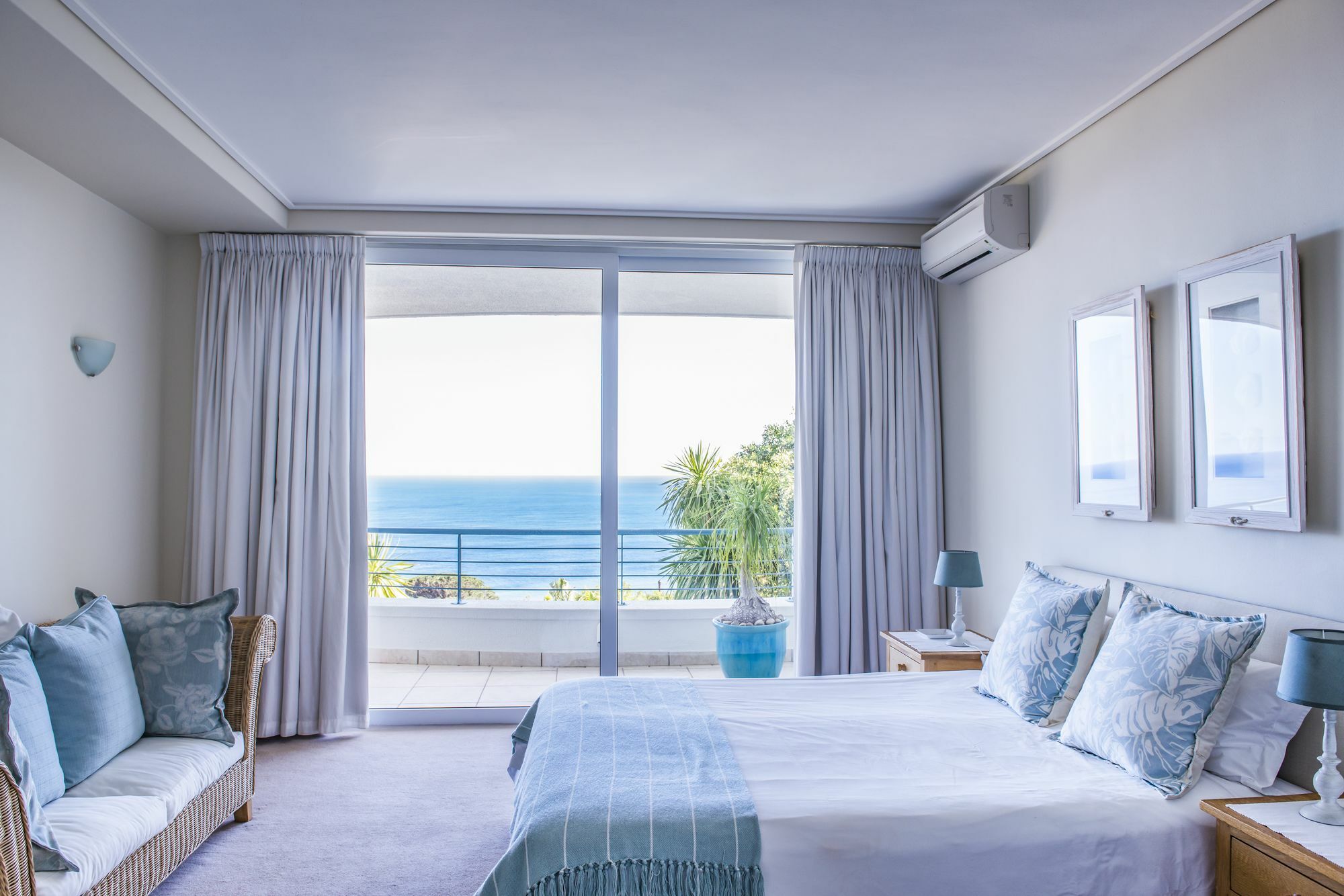 Bay Reflections Camps Bay Luxury Serviced Apartments Kaapstad Buitenkant foto