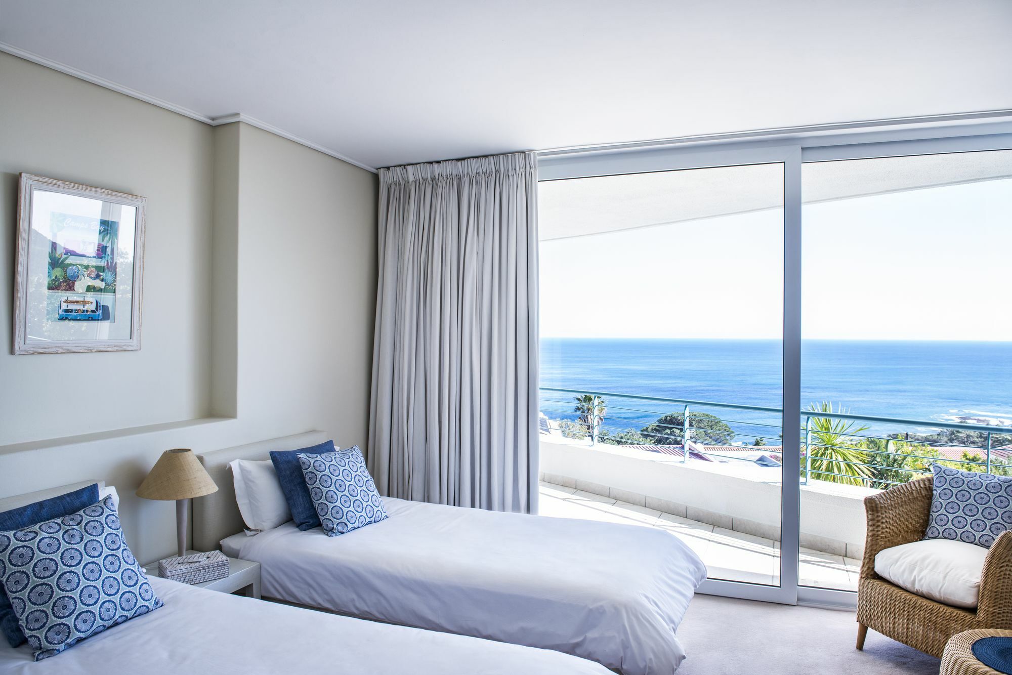 Bay Reflections Camps Bay Luxury Serviced Apartments Kaapstad Buitenkant foto