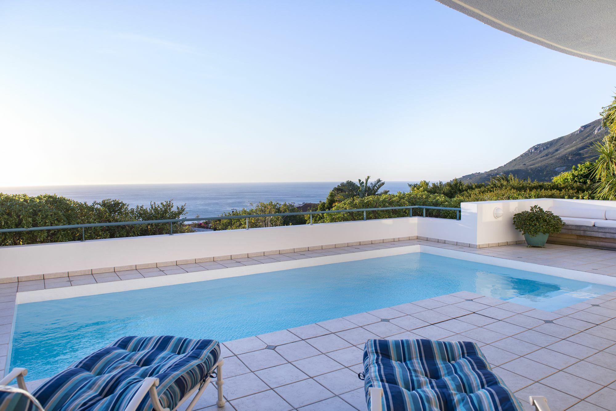 Bay Reflections Camps Bay Luxury Serviced Apartments Kaapstad Buitenkant foto